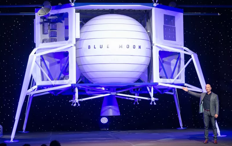 Amazon CEO Jeff Bezos announces Blue Moon, a lunar landing vehicle for the Moon, during a Blue Origin event in Washington, DC, May 9, 2019. (Photo by SAUL LOEB / AFP)