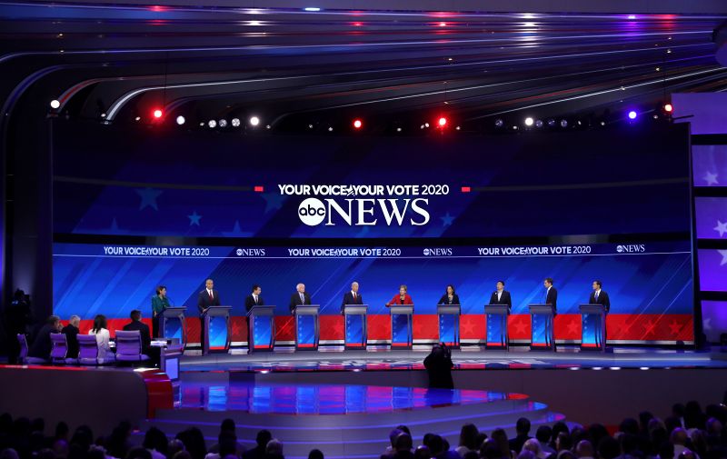 HOUSTON, TEXAS - SEPTEMBER 12: Democratic presidential candidates Sen. Amy Klobuchar (D-MN) (L-R), Sen. Cory Booker (D-NJ), South Bend, Indiana Mayor Pete Buttigieg, Sen. Bernie Sanders (I-VT), former Vice President Joe Biden, Sen. Elizabeth Warren (D-MA), Sen. Kamala Harris (D-CA), former tech executive Andrew Yang, former Texas congressman Beto O’Rourke, former housing secretary Julian Castro debate on stage during the Democratic Presidential Debate at Texas Southern University's Health and PE Center on September 12, 2019 in Houston, Texas. Ten Democratic presidential hopefuls were chosen from the larger field of candidates to participate in the debate hosted by ABC News in partnership with Univision. (Photo by Win McNamee/Getty Images)