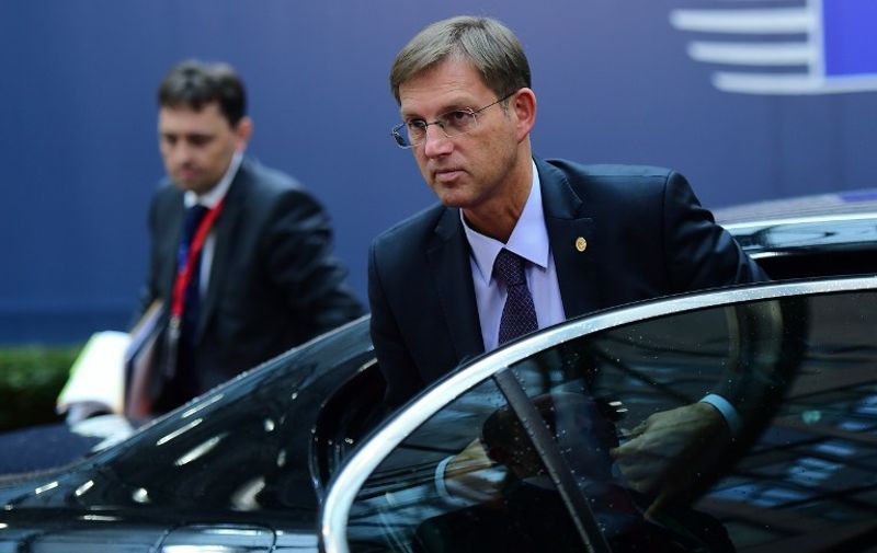 Slovenian Prime Minister Miro Cerar arrives to take part in a European Union (EU) summit dominated by the migration crisis at the European Council in Brussels, on October 15, 2015.  AFP PHOTO / EMMANUEL DUNAND