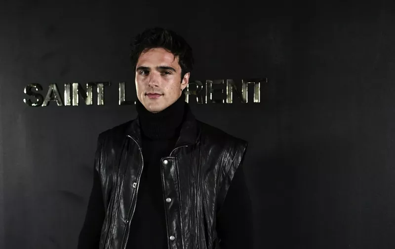Australian actor Jacob Elordi poses for a photocall prior the Saint-Laurent Fall-Winter 2022-2023 collection fashion show during the Paris Womenswear Fashion Week, in Paris, on March 1, 2022. (Photo by STEPHANE DE SAKUTIN / AFP)