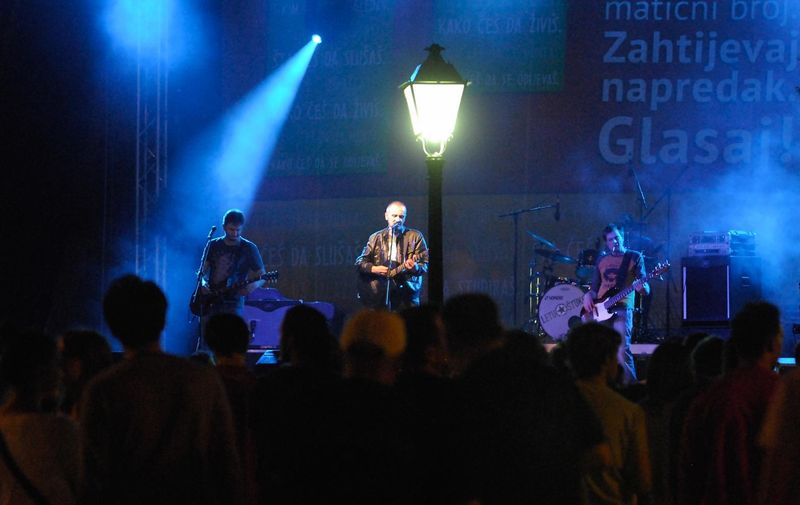 05.09.2010., Spanjolski trg, Mostar, BiH - Koncert benda Letu stuke. 
Photo: Stojan Lasic/VLM