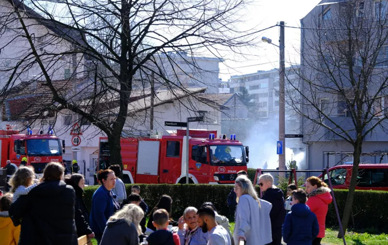 12.03.2023., Zagreb - Na Ferenscici je izbio pozar koji vatrogasci jos uvijek gase. Photo: Slaven Branislav Babic/PIXSELL