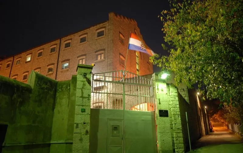Pula - Zgrada pulskog zatvora iz kojeg je pobjegao osudjenik.
 Photo: Dusko Marusic/PIXSELL