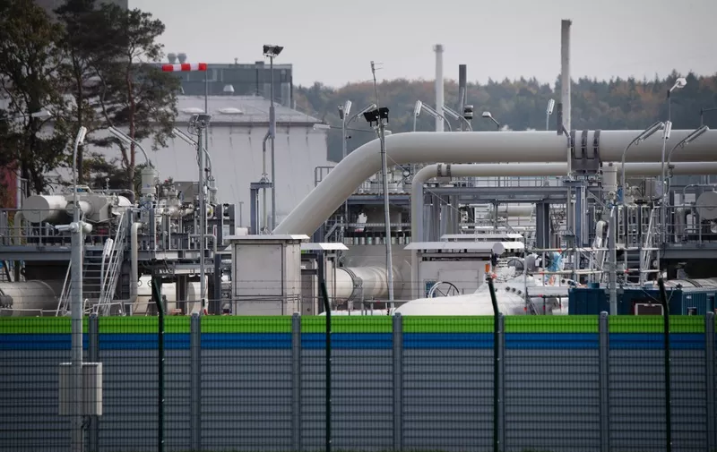 20 October 2021, Mecklenburg-Western Pomerania, Lubmin: View of pipe systems and shut-off devices at the gas receiving station of the Nord Stream 2 Baltic Sea pipeline. Originally, the pipeline for natural gas from Russia was scheduled to go into operation at the end of 2019. In accordance with the EU Gas Directive, a certification process is still underway at the German Federal Network Agency for the recognition of Nord Stream 2 AG as an Independent Transmission System Operator. Nord Stream 2 AG is backed by the Russian gas monopolist Gazprom. Photo: Stefan Sauer/dpa (Photo by STEFAN SAUER / DPA / dpa Picture-Alliance via AFP)