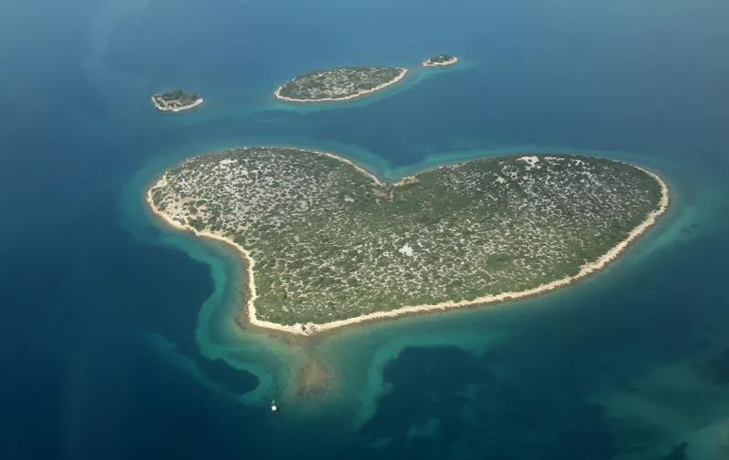07.10.2012., Zadar - Otok Galesnjak - otok ljubavi.rPhoto: Filip Brala/PIXSELL