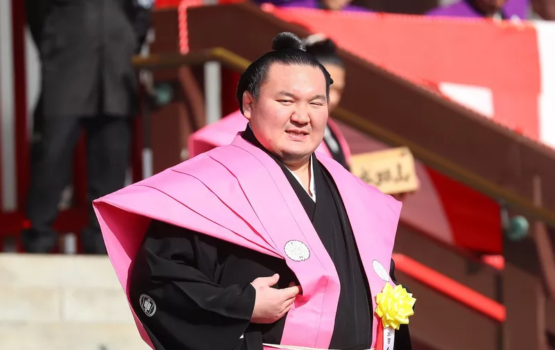Sumo Yokozuna Hakuho and other invited dignitaries throw bags of beans to the crowds at Naritasan Shinshoji Temple in Narita City, Chiba Prefecture on February 3, 2020. Setsubun or the bean throwing festival marks the beginning of Spring in Japan. PUBLICATIONxNOTxINxJPN 121404501