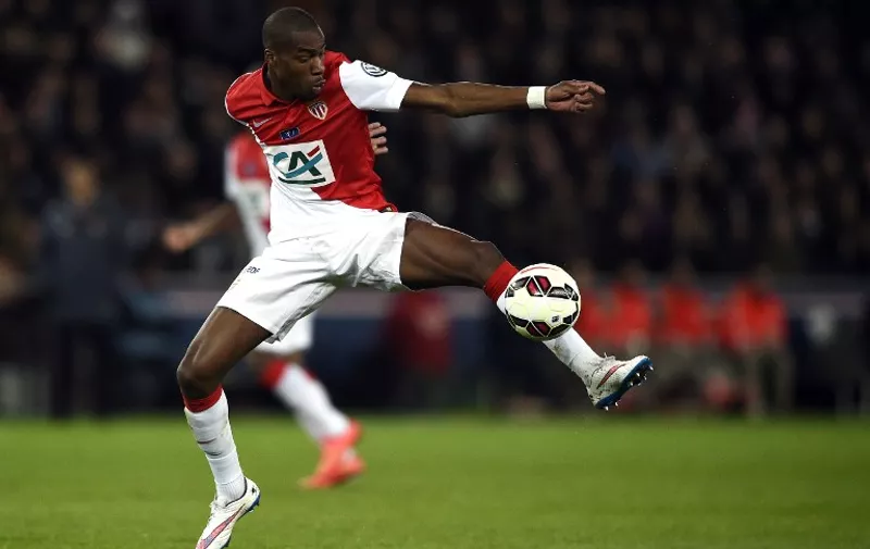 Monaco's French midfielder Geoffrey Kondogbia controls the ball during the French Cup football match between Paris Saint-Germain (PSG) and Monaco at the Parc des Princes stadium in Paris on March 4, 2015. AFP PHOTO / FRANCK FIFE