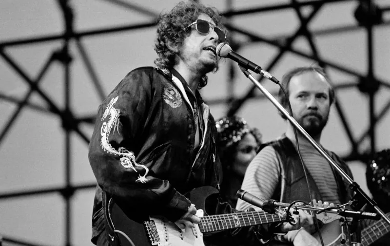 Bob Dylan, folk, blues, rock, gospel i country pjevač