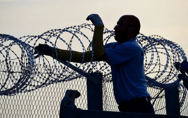 Zidovi i ograde su način na koji se Mađarska nosi s izbjeglicama