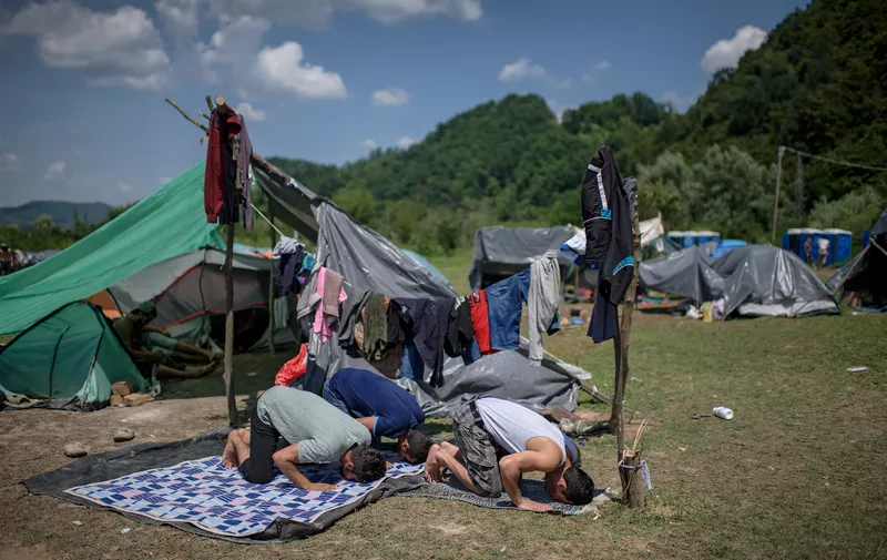 Kamp za migrante u Velikoj Kladuši