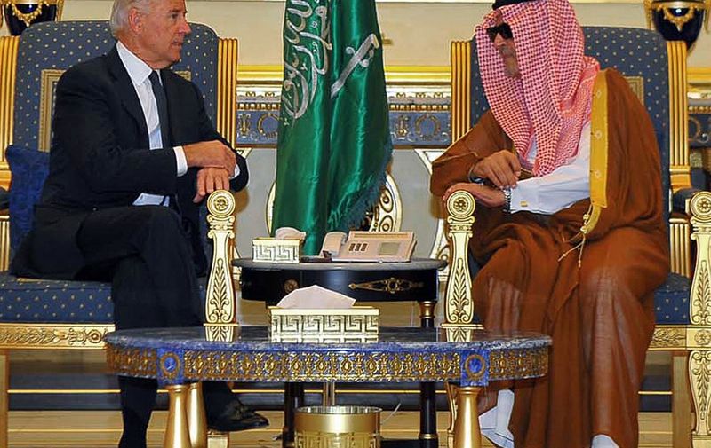 Saudi Foreign Minister Prince Saud al-Faisal  (R) meets with US Vice President Joe Biden in Riyadh on October 27, 2011. Biden arrived in the Saudi capital with a US official delegation to offer condolences to the King Abdullah bin Abdul Aziz following the death of his brother, Crown Prince Sultan.  AFP PHOTO/STR (Photo by AFP)