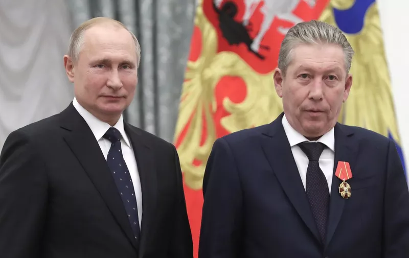 MOSCOW, RUSSIA – NOVEMBER 21, 2019: Russia's President Vladimir Putin (L) awards an Order of Alexander Nevsky to Lukoil First Executive Vice-President Ravil Maganov at a ceremony to present state decorations at the Moscow Kremlin. Mikhail Metzel/TASS,Image: 484131285, License: Rights-managed, Restrictions: , Model Release: no
