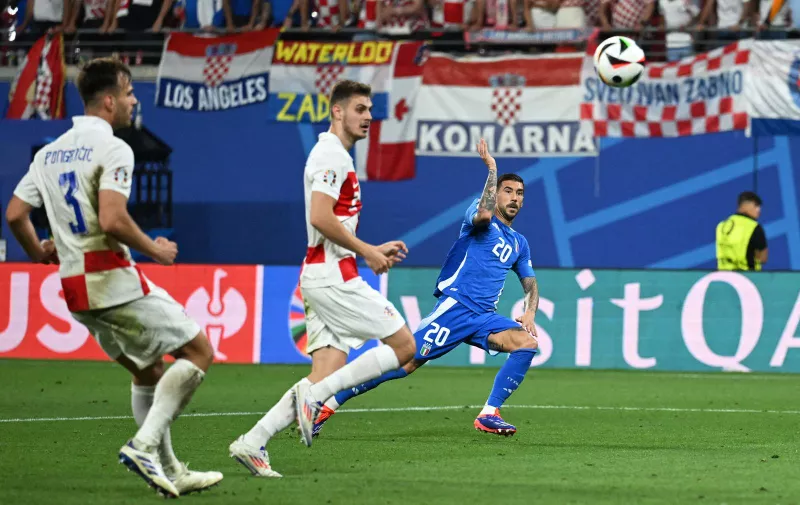 Soccer Football - Euro 2024 - Group B - Croatia v Italy - Leipzig Stadium, Leipzig, Germany - June 24, 2024  Italy's Mattia Zaccagni scores their first goal REUTERS/Angelika Warmuth     TPX IMAGES OF THE DAY