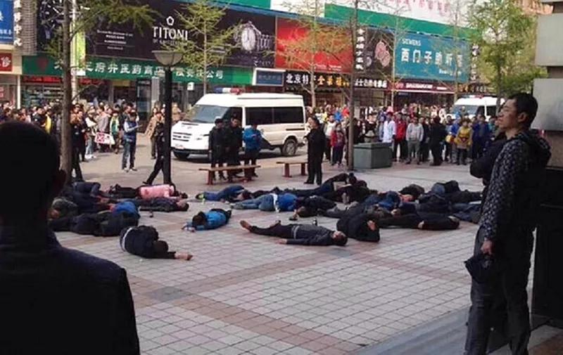 Kineski taksisti koji su pokušali masovno samoubojstvo