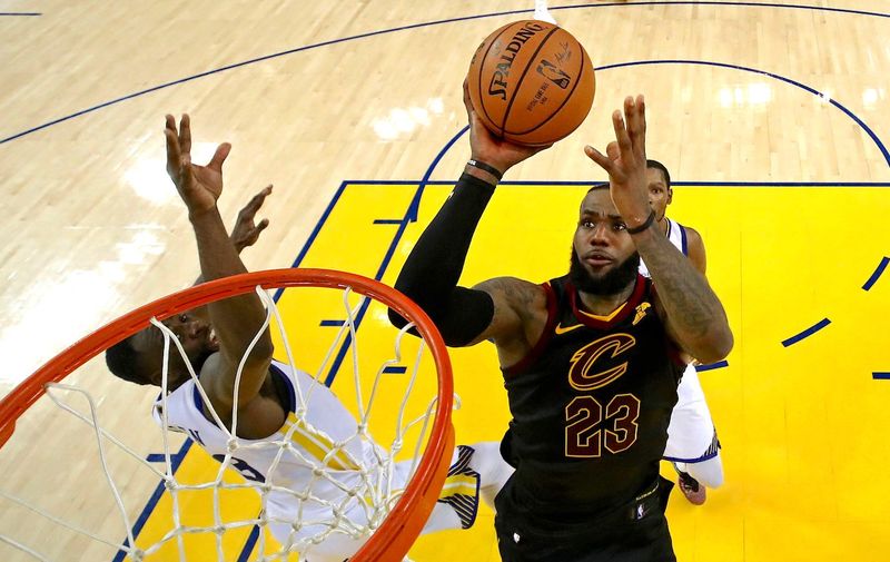 May 31, 2018; Oakland, CA, USA; Cleveland Cavaliers forward LeBron James (23) shoots the ball against Golden State Warriors forward Draymond Green (23) in game one of the 2018 NBA Finals at Oracle Arena., Image: 373552097, License: Rights-managed, Restrictions: , Model Release: no, Credit line: Profimedia, SIPA USA
