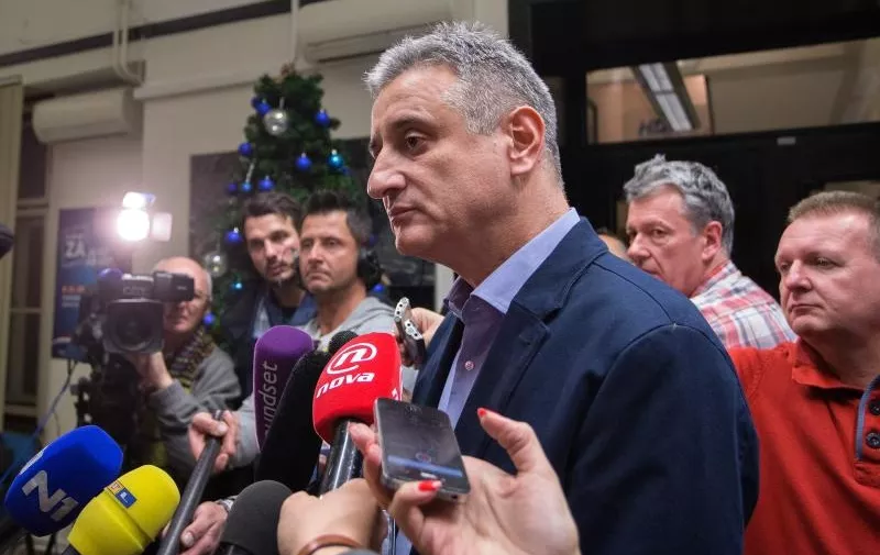 21.12.2015., Zagreb -  Tomislav Karamarko daje izjavu za medije nakon zavrsenog predsjednistva stranke.
Photo: Davor Puklavec/PIXSELL