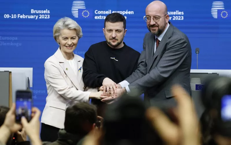 President of the European Council Charles Michel (R) European Commission President Ursula von der Leyen and Ukrainian president Volodymyr Zelensky pose following a press conference after a round-table meeting as part of a EU summit in Brussels, on February 9, 2023. Ukraine's President is set to attend an EU summit in Brussels on February 9, 2023, as the guest of honour where he will press allies to deliver fighter jets "as soon as possible" in the war against Russia. (Photo by Ludovic MARIN / AFP)
