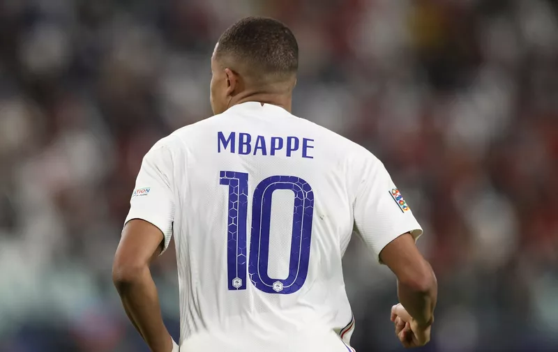 October 7, 2021, Turin, United Kingdom: Turin, Italy, 7th October 2021. Kylian Mbappe of France during the UEFA Nations League match at Juventus Stadium, Turin. Picture credit should read: Jonathan Moscrop / Sportimage(Credit Image: &copy; Jonathan Moscrop/CSM via ZUMA Wire) (Cal Sport Media via AP Images)