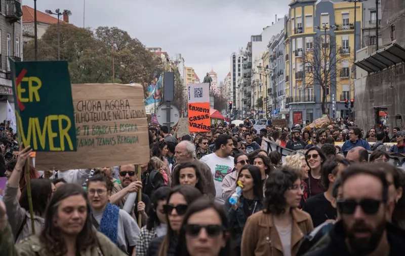 LISBON, PORTUGAL - APRIL 1: Thousands of people stage a demonstration for the right to fair and accessible housing and for the end of property speculations in Lisbon, Portugal on April 1, 2023. Adri Salido / Anadolu Agency (Photo by Adri Salido / ANADOLU AGENCY / Anadolu Agency via AFP)