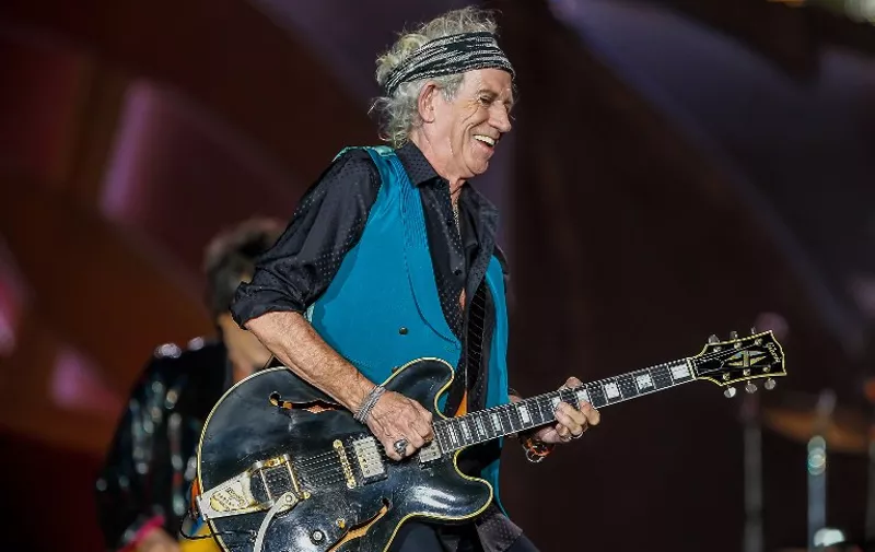 INDIANAPOLIS, IN - JUL 04: Keith Richards of the Rolling Stones performs at the Indianapolis Motor Speedway on July 4, 2015 in Indianapolis, Indiana.   Michael Hickey/Getty Images/AFP