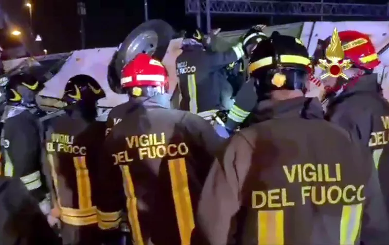 Italy, Mestre (Venice) - October 4, 2023.Bus crash accident.Bus plunges off bridge.  At least 21 dead,Image: 810822609, License: Rights-managed, Restrictions: * France, Germany and Italy Rights Out *, Model Release: no
