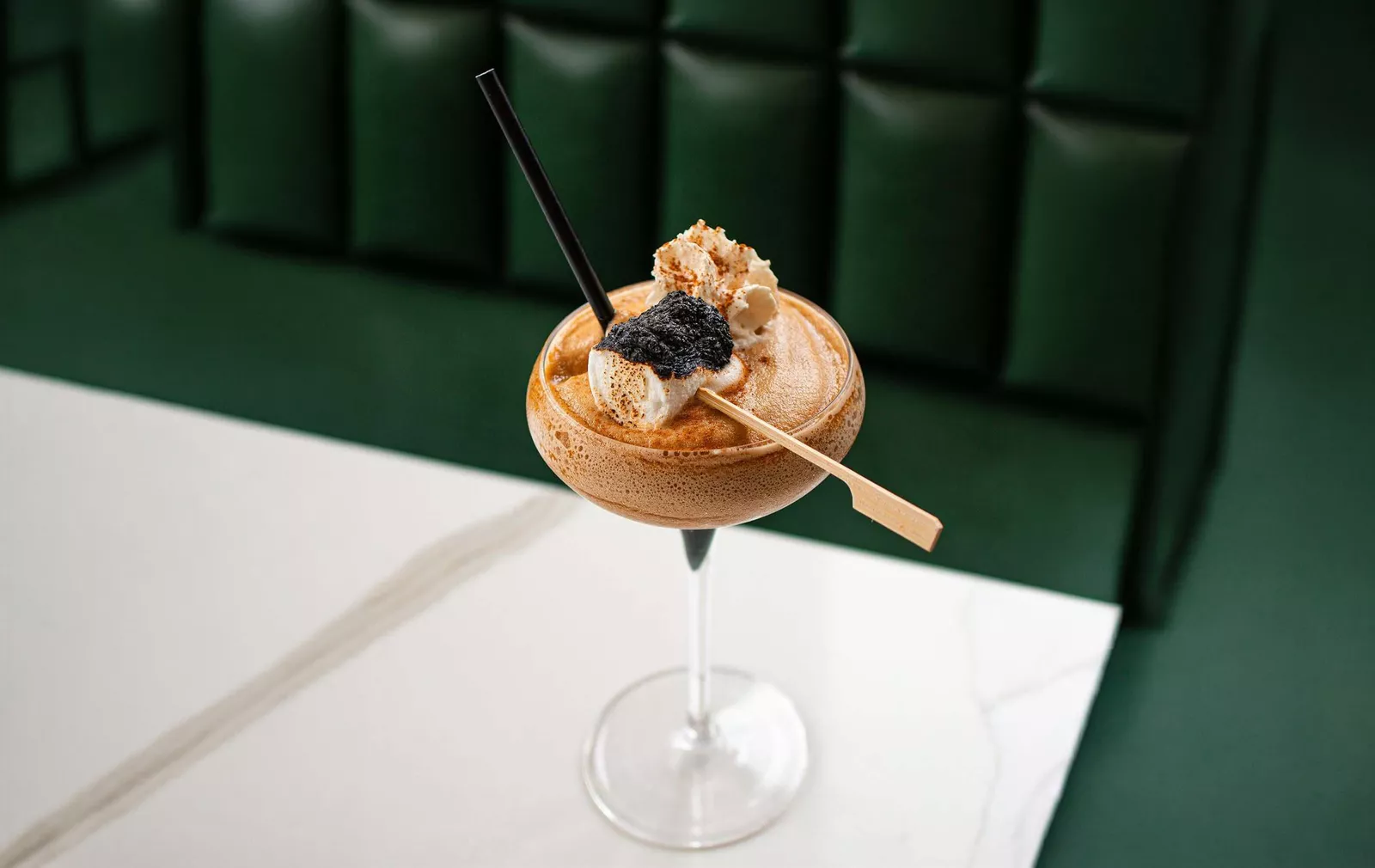 Ako volite espresso martini, isprobajte ovu jesensku verziju s pumpkin spice začinima