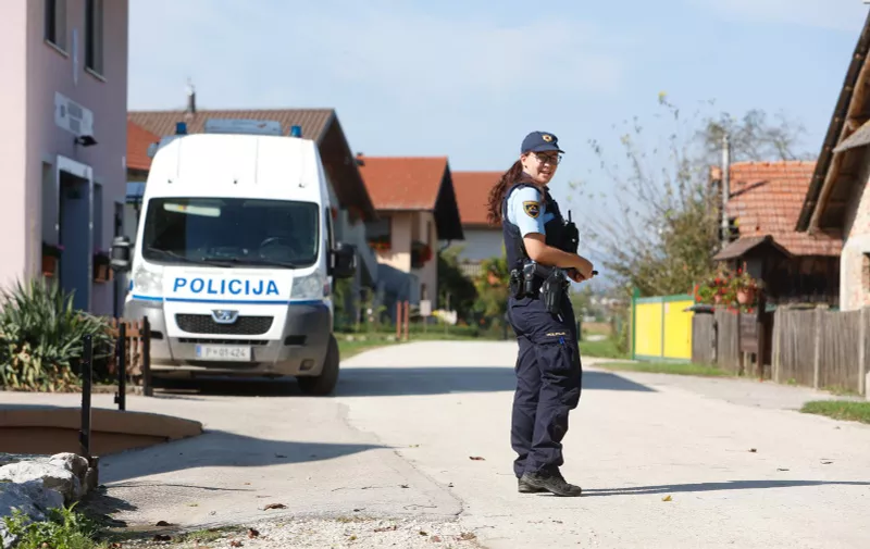27.09.2023., Rigonce, Slovenija - Zbog povecanih ilegalnih prelazaka migranata, policijske patrole pregledavaju teren oko granice.

 Photo: Bobo/PIXSELL/F.A. BOBO