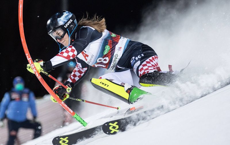 ALPINE SKIING - FIS WC Schladming SCHLADMING,AUSTRIA,11.JAN.22 - ALPINE SKIING - FIS World Cup, slalom, ladies. Image shows Leona Popovic CRO. PUBLICATIONxNOTxINxAUTxSUIxSWE GEPAxpictures/xHaraldxSteiner