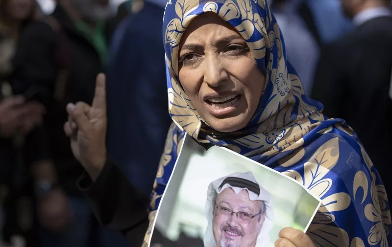 Turkey, Istanbul. October 5, 2018. Tawakkol Karman, a Yemeni journalist, politician, human rights activist and Nobel Peace Prize laureate holds a picture of Jamal Khashoggi during a demonstration in front of the Saudi Arabian consulate. On October 2, the veteran Saudi journalist who has been critical towards the Saudi government has gone missing after visiting the kingdom's consulate.//ANDRIEUARNAUD_AA20181005SaudiJournalist08/Credit:Arnaud Andrieu/SIPA/1810051440, Image: 389948297, License: Rights-managed, Restrictions: , Model Release: no, Credit line: Profimedia, TEMP Sipa Press