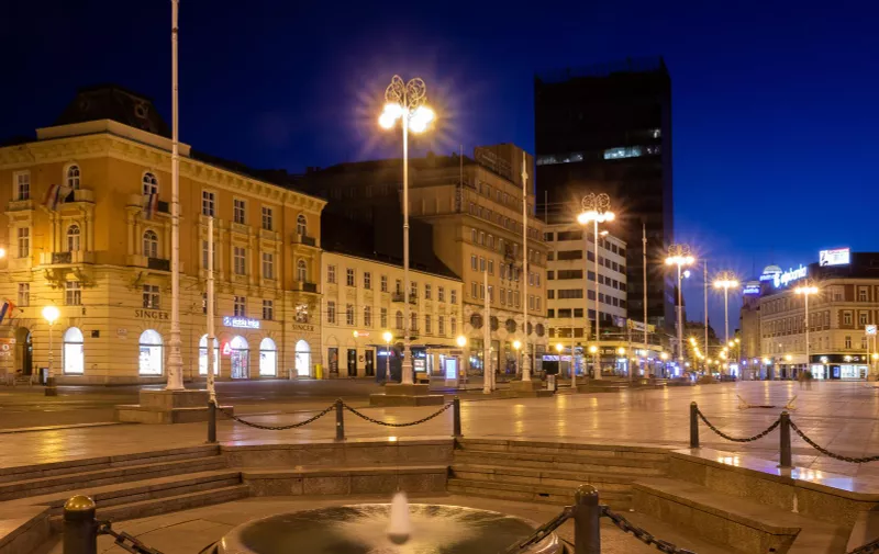04.04.2020., Zagreb - Pusti centar grada u vecernjim subotnjim satima. "nPhoto: Davor Puklavec/PIXSELL