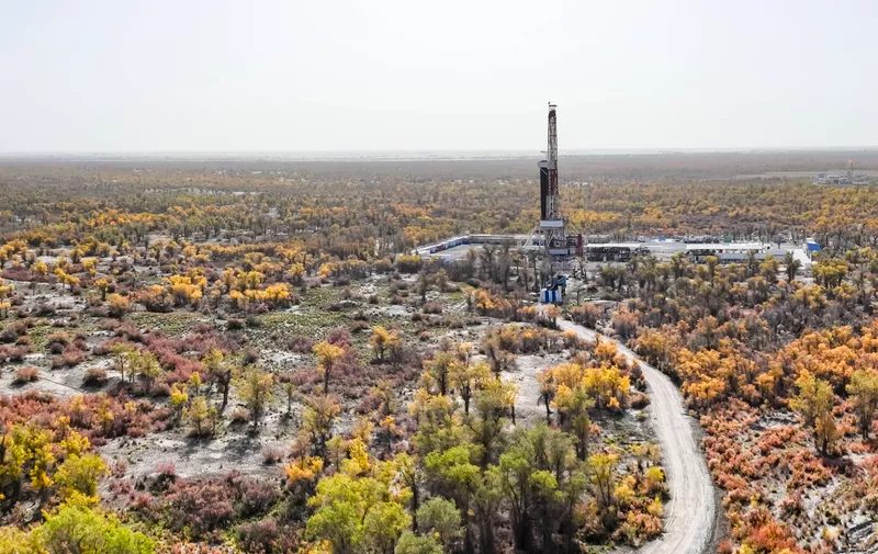 AKSU, CHINA - OCTOBER 25: An oil drilling rig stands at the Yuejin 3-3 well operated by China Petrochemical Corporation Sinopec Group in the Tarim Basin on October 25, 2023 in Aksu Prefecture, Xinjiang Uygur Autonomous Region of China. China started to test the 9,432-meter-deep Yuejin 3-3 well, the deepest oil and gas well in Asia on November 15. Copyright: xVCGx 111464513736,Image: 822162597, License: Rights-managed, Restrictions: imago is entitled to issue a simple usage license at the time of provision. Personality and trademark rights as well as copyright laws regarding art-works shown must be observed. Commercial use at your own risk.;PUBLICATIONxNOTxINxCHN, Credit images as "Profimedia/ IMAGO", Model Release: no
