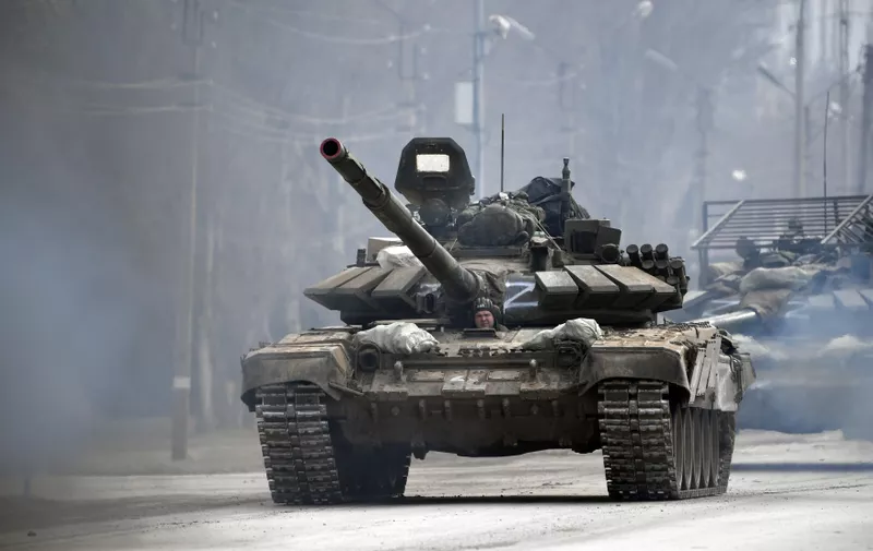 8128051 27.02.2022 Russian military hardware moves along a road near the border with Ukraine, in Crimea, Russia. On February 24 Russian President Vladimir Putin announced a military operation in Ukraine following recognition of independence of breakaway Donbass republics.,Image: 665242209, License: Rights-managed, Restrictions: , Model Release: no, Credit line: Profimedia