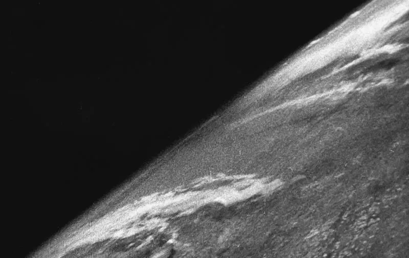 Prva fotografija Zemlje iz svemira