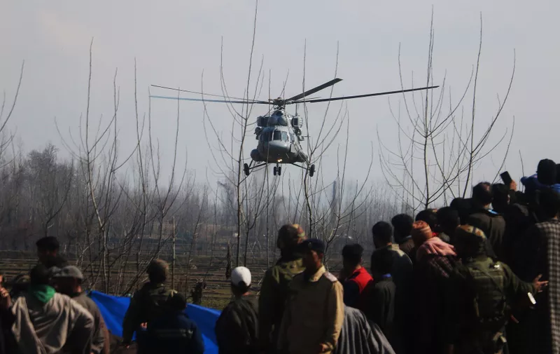 An Indian army helicopter arrives to lift the dead bodies in central Kashmir's Budgam on February 27, 2019. Six personnel on board and a civilian were killed when the military aircraft crashed in an open field near Garend Kalaan village of Budgam district of Jammu and Kashmir amid border tensions with Pakistan.
Conflict between India and Pakistan, Kashmir, India - 27 Feb 2019, Image: 416285688, License: Rights-managed, Restrictions: , Model Release: no, Credit line: Profimedia, TEMP Rex Features