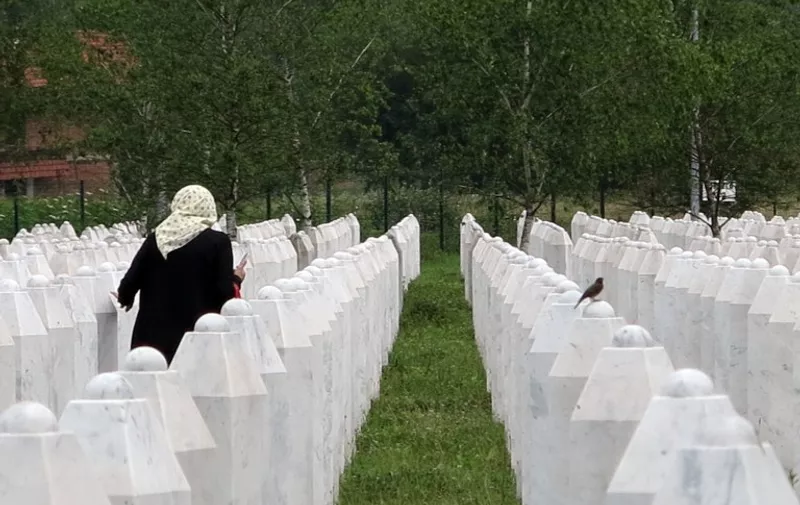 Cemetery at the genocide memorial in Srebrenica, Bosnia-Herzegovina, 19 June 2015. Photo: Thomas Brey/dpa