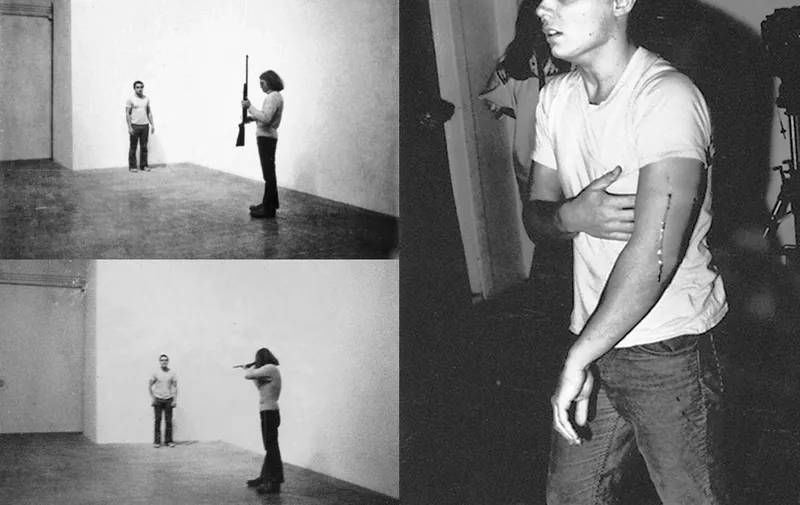 Fotografija s performansa "Shoot" Chrisa Burdena, 1971.