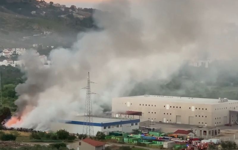 Požar u reciklažnom dvorištu na TTTS-u