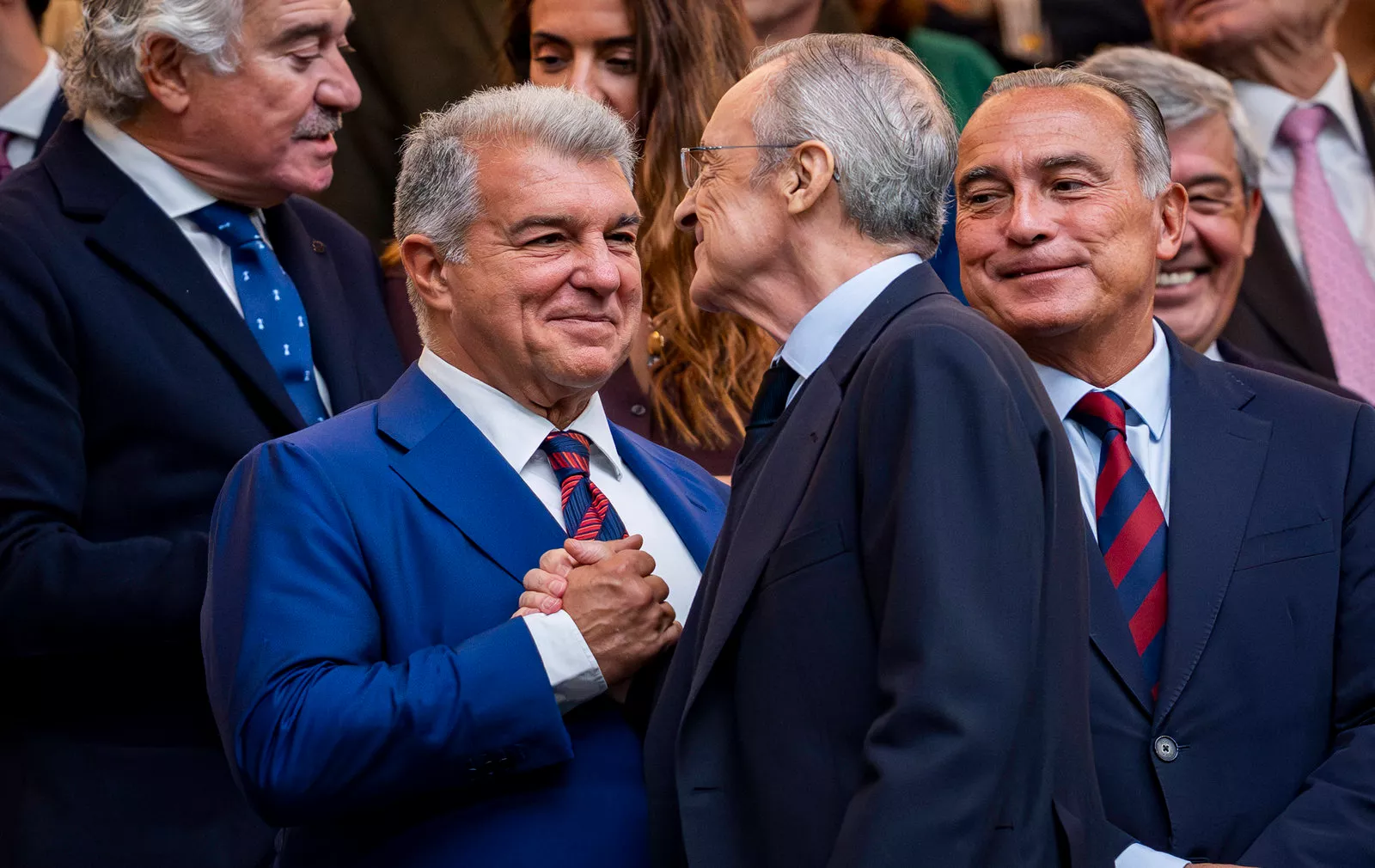 UEFA pokrenula postupak protiv Barcelone nakon što je Real poslao dokument koji ima 50.000 stranica