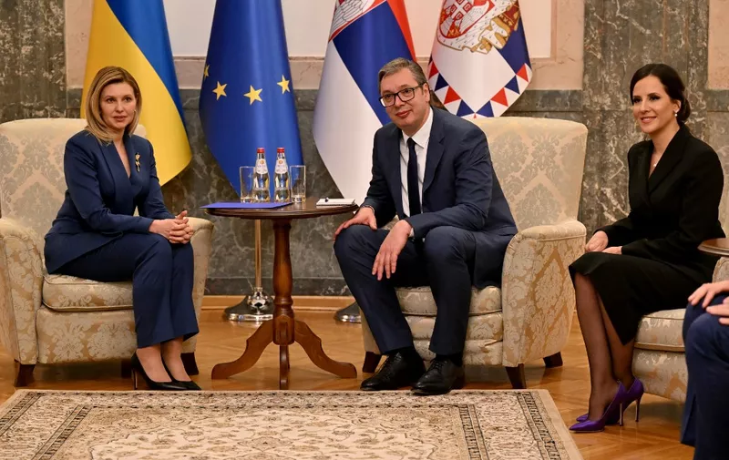 Serbia's President Aleksandar Vucic flanked by his wife Tamara (R) poses for a photo with the First Lady of Ukraine, Olena Zelenska (L) during their meeting in Belgrade on May 13, 2024. (Photo by Andrej ISAKOVIC / AFP)