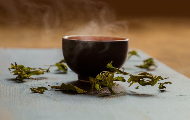 čaj od žalfije, biljni čajevi, vrste čajeva