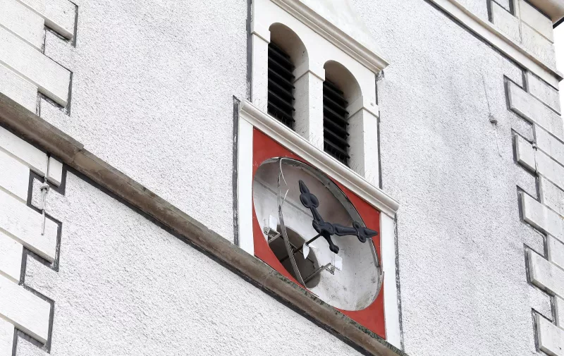 Olujno nevrijeme oštetilo je i sat na tornju crkve Svetog Marka
