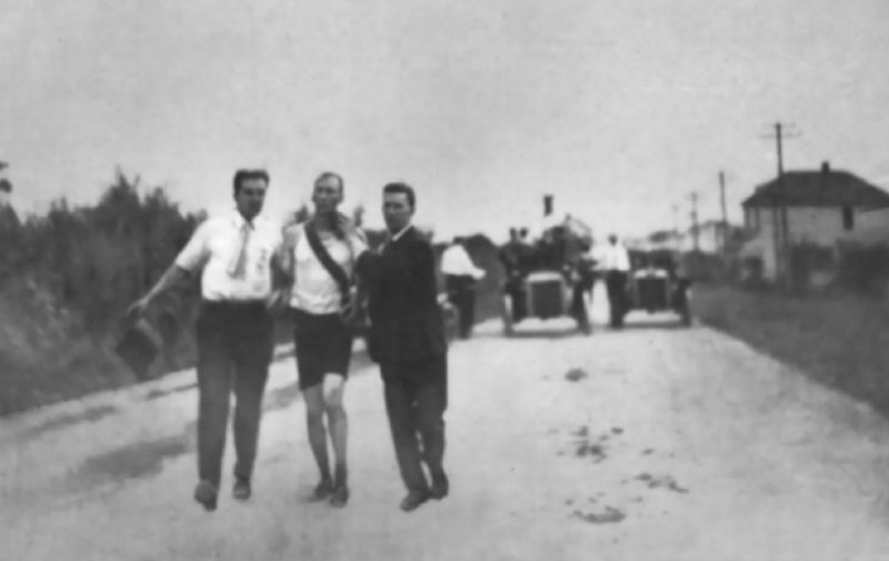 Thomas Hicks na maratonu 1904. godine
