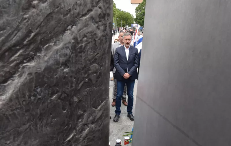 05.08.2020., Knin - Miroslav Skoro sa suradnicima polozio vijenac na spomenik Oluja 95.
Photo: Hrvoje Jelavic/PIXSELL