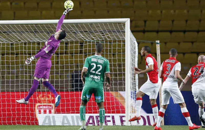 Monaco&#8217;s Croatian goalkeeper Danijel Subasic jumps during the French L1 football match between Monaco and Saint Etienne on April 3, 2015 at the Louis II Stadium, in Monaco. AFP PHOTO / VALERY HACHE