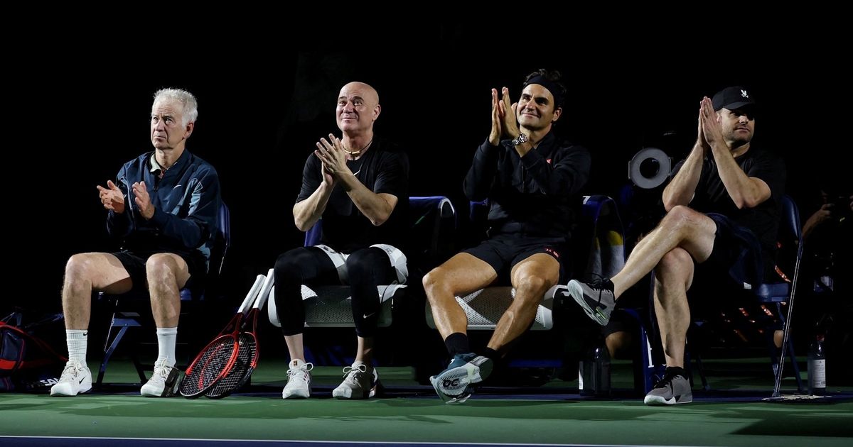 Roger Federer returns to the US Open, beats two former stars in exhibition matches