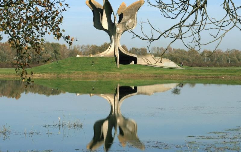 A memorial in the shape of a flower, designed by Serbian architect Bogdan Bogdanovi?, commemorates the victims of Jasenovac concentration camp near the town of Jasenovac, Croatia, 23 October 2013.  The camp was the largest extermination camp in the fascist-governed 'independent state of Croatia' during the holocaust in World War II. Photo:  Hauke Schroeder/dpa  - NO WIRE SERVICE -/DPA/PIXSELL