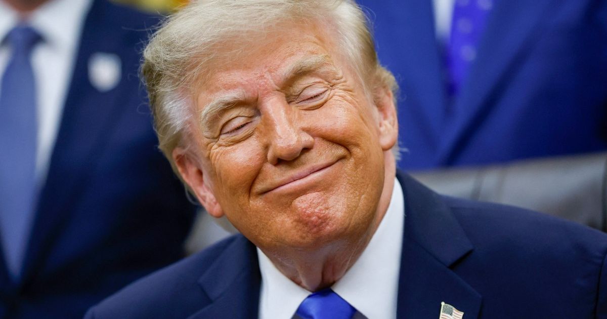 Trump opet mahnita po mrežama. Objavio kartu 'velike Amerike', Meksiko, Kanada i Grenland postali dio SAD-a